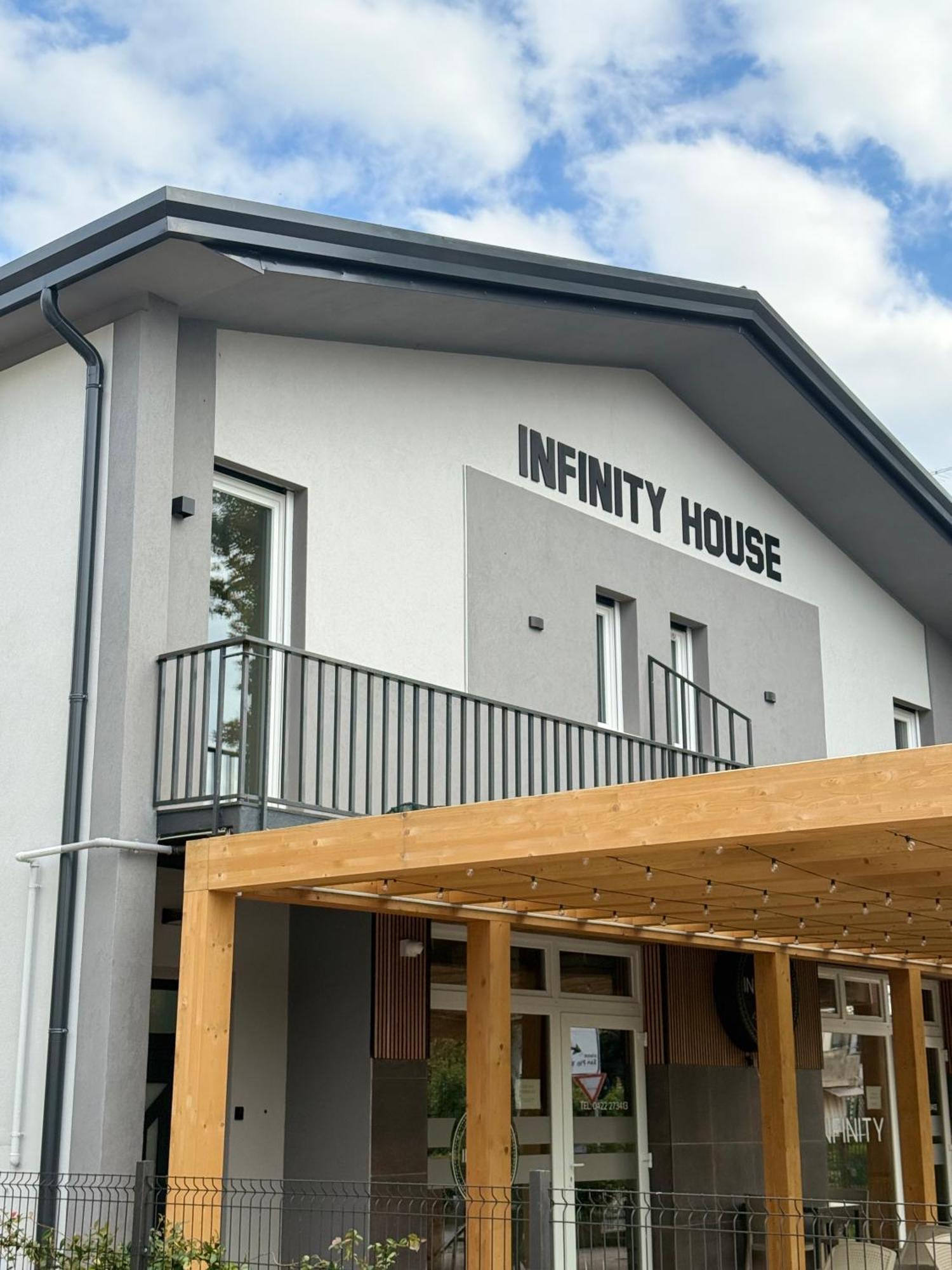 מלון Casièr Infinity House - Eleganza Moderna Tra Treviso E Venezia מראה חיצוני תמונה